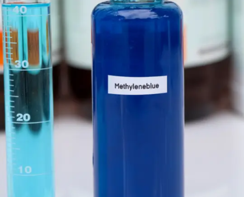 Graduated cylinder of Methyleneblue